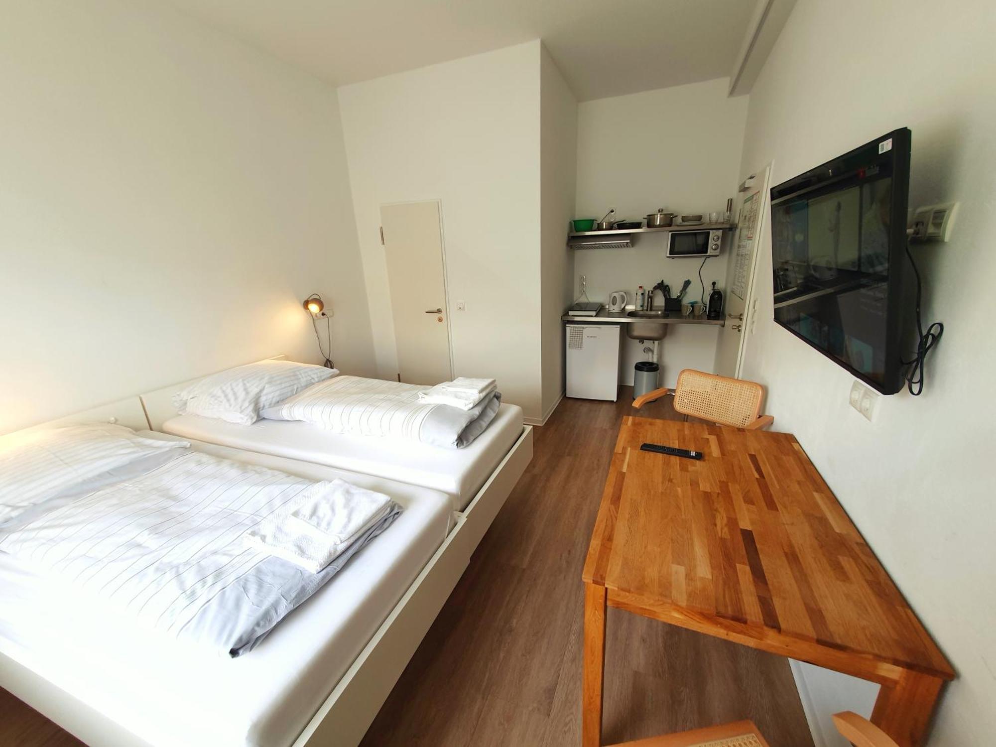Aparthotel Sanni Brémai repülőtér Kültér fotó