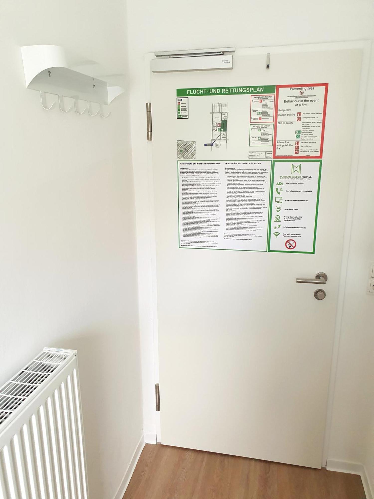 Aparthotel Sanni Brémai repülőtér Kültér fotó