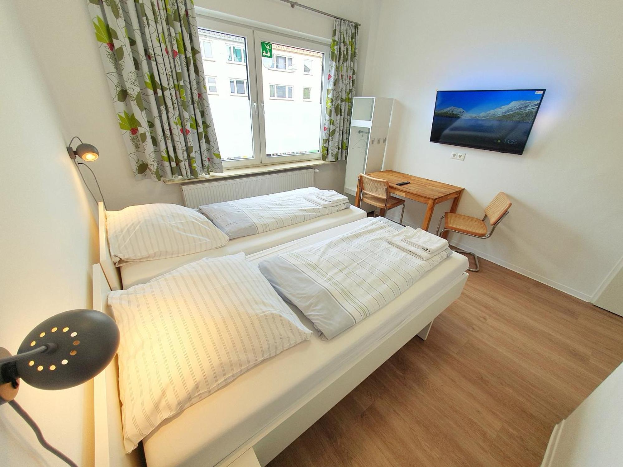 Aparthotel Sanni Brémai repülőtér Kültér fotó