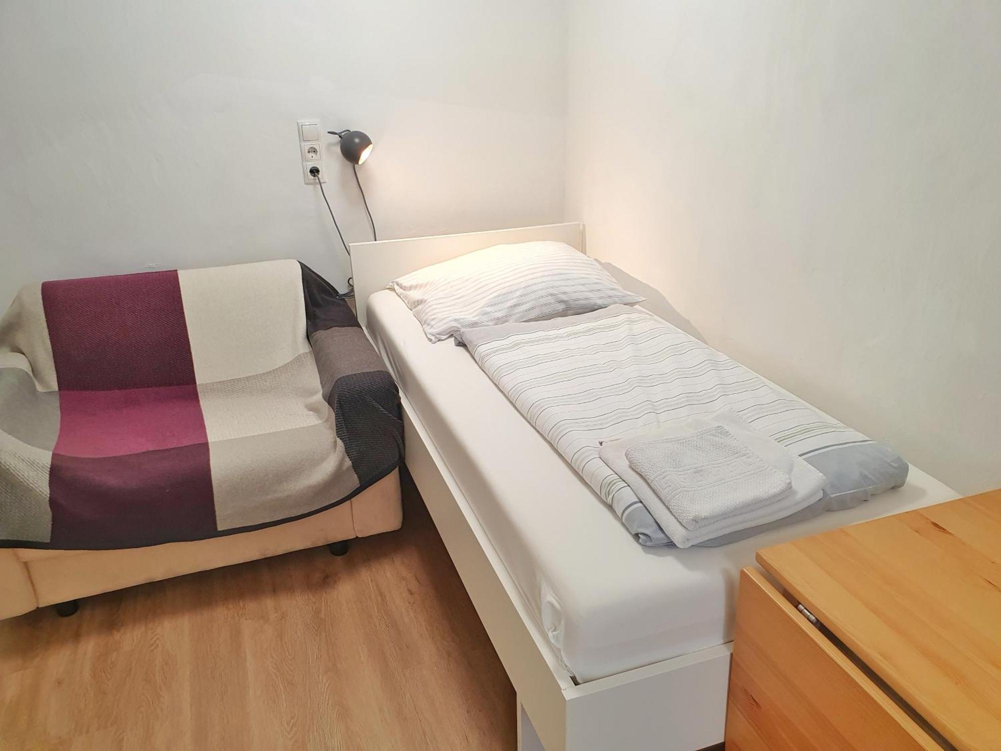 Aparthotel Sanni Brémai repülőtér Kültér fotó